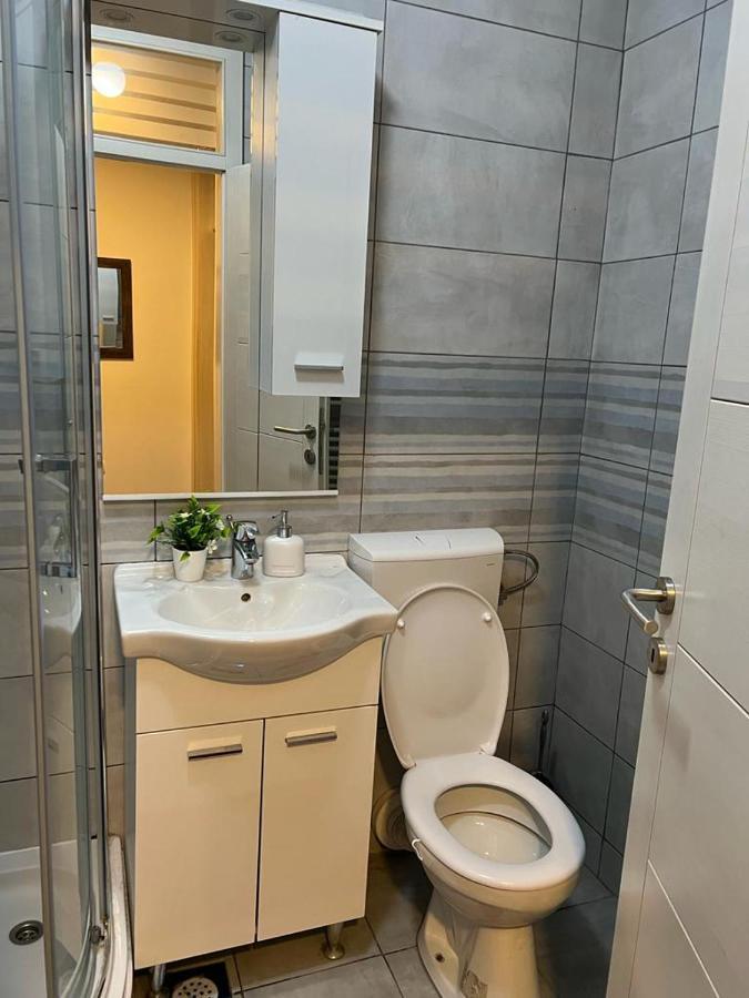 Apartman Manja Lukavica エクステリア 写真