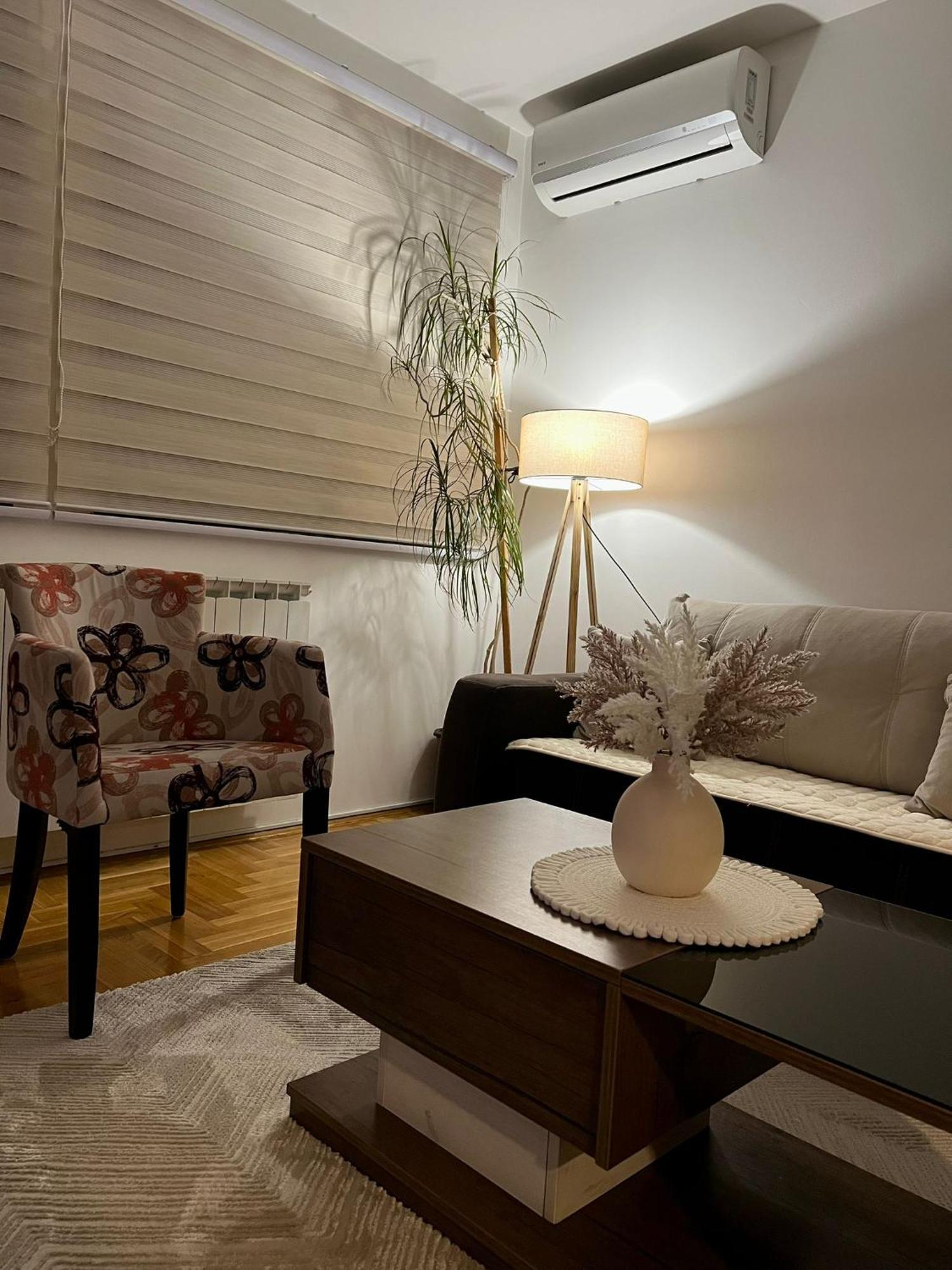 Apartman Manja Lukavica エクステリア 写真
